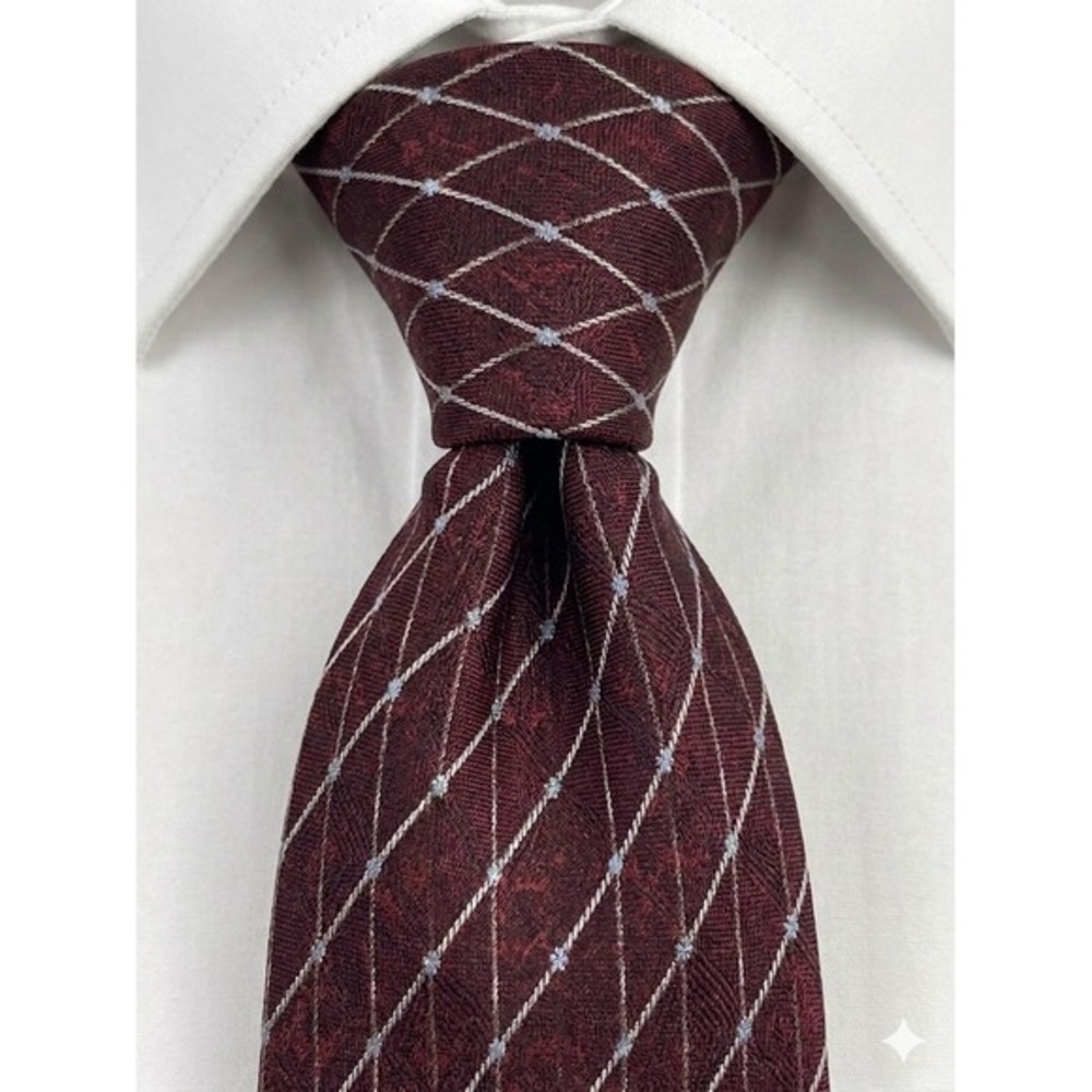 Canali Mens Silk Necktie Maroon Geometric Diamond‎ Pattern Made in Italy 57x3.5